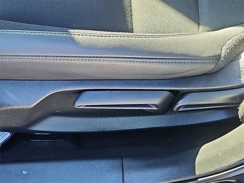 Certified 2024 Honda Civic Sport image 17