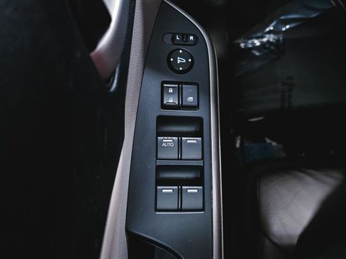 Used 2014 Honda CR-V EX-L image 21