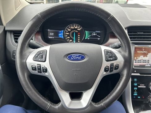 Used 2014 Ford Edge Limited w/ Driver Entry Package AWD/4WD image 16
