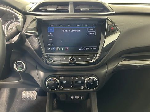 Used 2021 Chevrolet TrailBlazer LT image 22