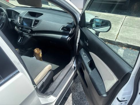 Used 2016 Honda CR-V EX image 13