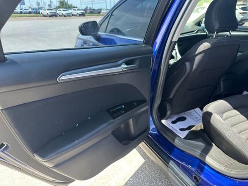 Used 2014 Ford Fusion S FWD image 19