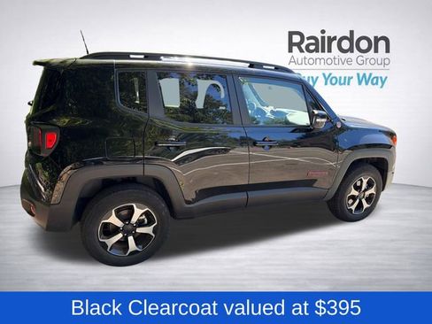 Used 2022 Jeep Renegade Trailhawk AWD/4WD image 3
