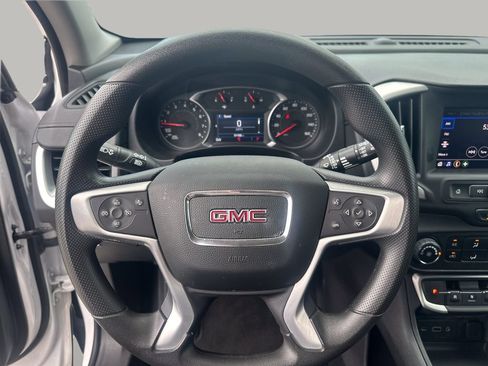Used 2024 GMC Terrain SLE FWD image 15