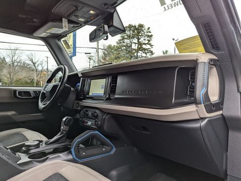 Used 2021 Ford Bronco Wildtrak AWD/4WD image 40