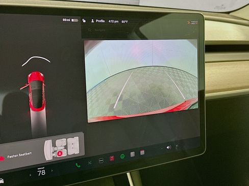 Used 2018 Tesla Model 3 Mid Range image 21