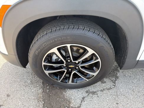 Certified 2025 Chevrolet TrailBlazer LT image 9