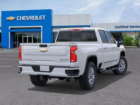 New 2026 Chevrolet Silverado 2500 High Country w/ High Country Premium Package AWD/4WD image 4