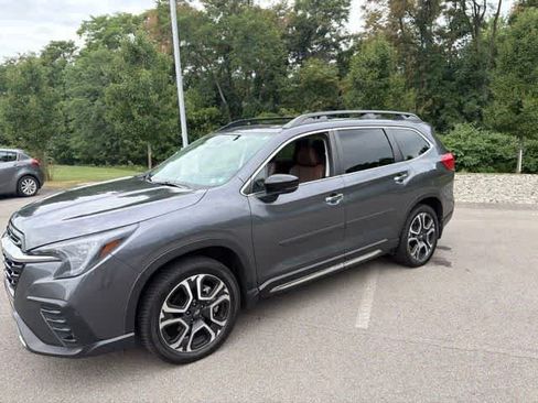 Used 2024 Subaru Ascent Touring AWD/4WD image 14