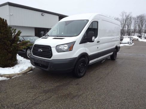 Used 2018 Ford Transit 250 148 Medium Roof RWD image 1