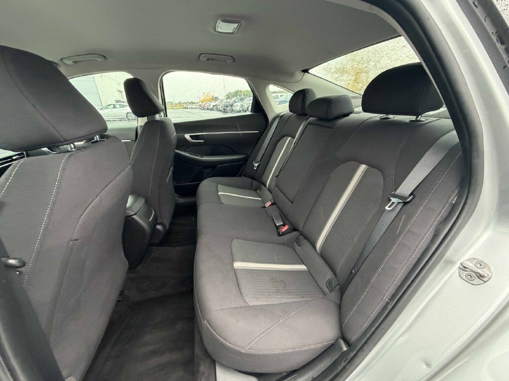 Used 2025 Hyundai Sonata SEL FWD image 20
