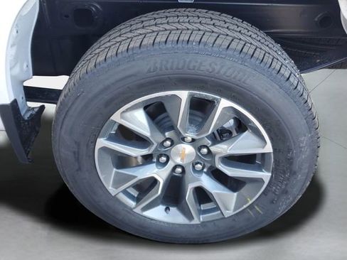 New 2026 Chevrolet Silverado 1500 LT image 9