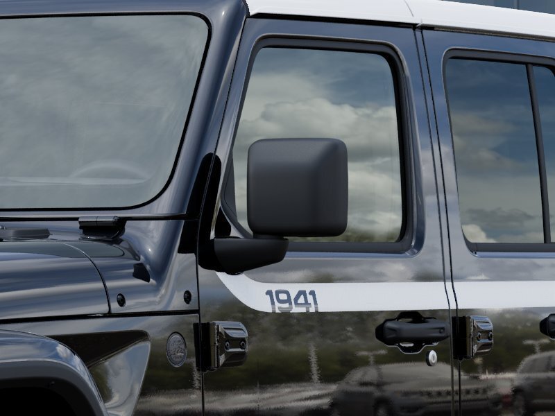 New 2026 Jeep Wrangler Unlimited Sahara w/ Whitecap Package AWD/4WD image 13