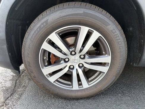 Used 2017 Honda Pilot EX-L image 10