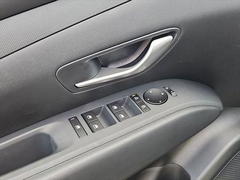 New 2026 Hyundai Tucson SE image 11