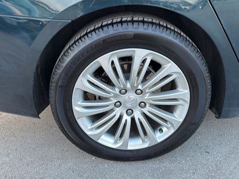 Used 2019 Buick LaCrosse Essence w/ Sights and Sounds Package image 11