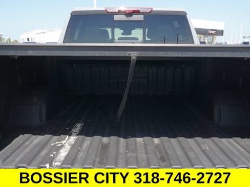 Certified 2025 GMC Sierra 1500 AT4 w/ AT4 Premium Package AWD/4WD image 32