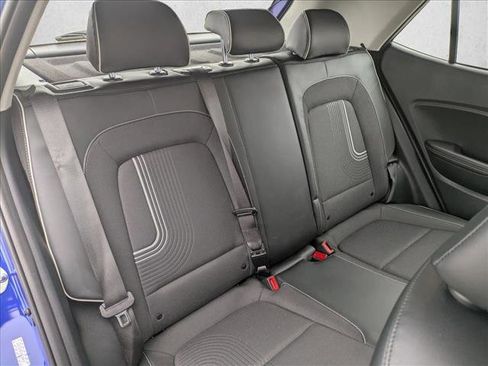 Certified 2024 Hyundai Venue Limited image 16