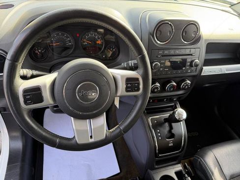 Used 2016 Jeep Compass Sport image 15