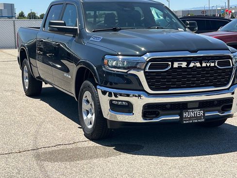 New 2026 RAM 1500 Big Horn AWD/4WD image 10