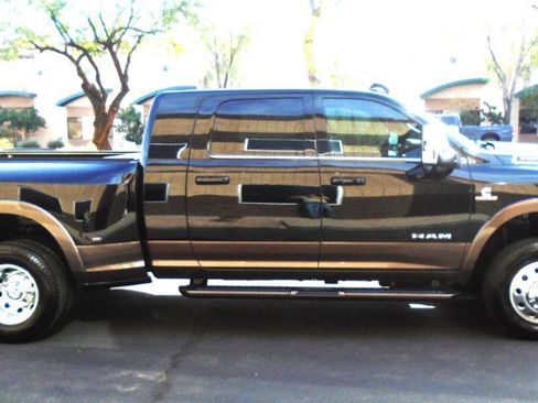 Used 2024 RAM 3500 Limited w/ Safety Group image 12