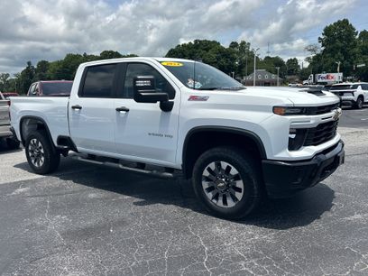 Used 2024 Chevrolet Silverado 2500 Custom w/ Custom Value Package