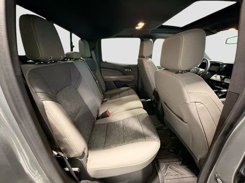 Used 2024 Chevrolet Colorado ZR2 image 23