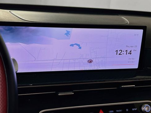 Used 2025 Genesis GV80 3.5T e-SC AWD/4WD image 15