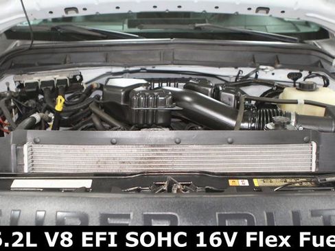Used 2016 Ford F250 XL image 3
