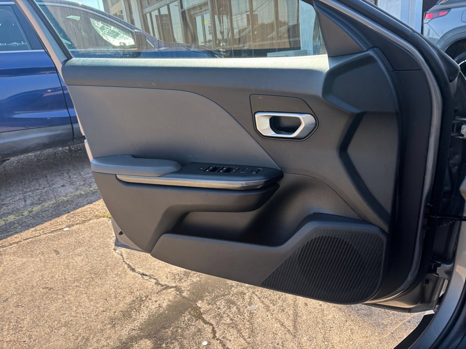 Used 2025 Kia K4 FWD image 18