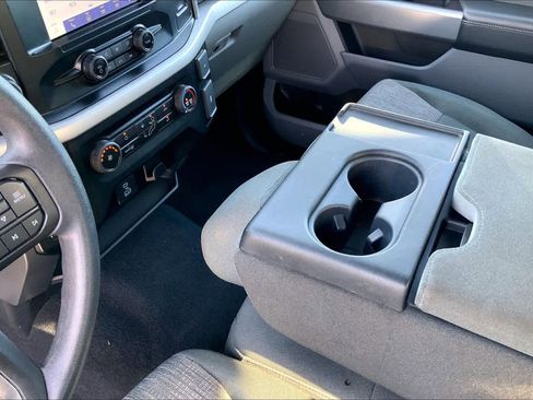 Used 2023 Ford F150 XLT w/ Trailer Tow Package image 17