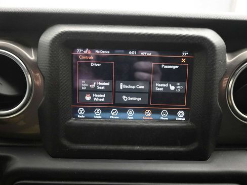 Used 2021 Jeep Wrangler Unlimited Sahara w/ Cold Weather Group image 16