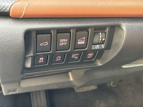 Used 2022 Subaru Forester Touring AWD/4WD image 13