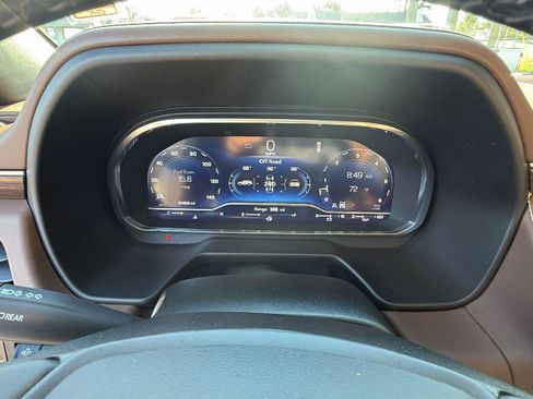 Certified 2024 Chevrolet Suburban High Country w/ Max Trailering Package image 29