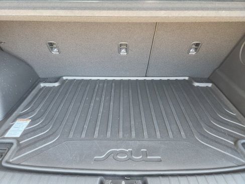 Certified 2025 Kia Soul GT-Line w/ GT-Line Technology Package image 31