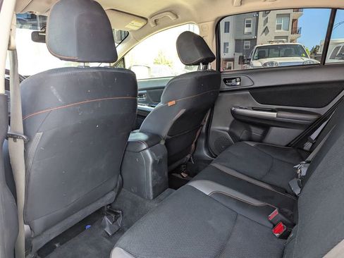 Used 2017 Subaru Crosstrek 2.0i Premium AWD/4WD image 28