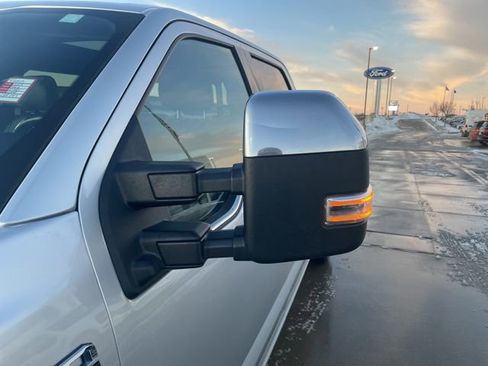 Used 2019 Ford F150 Platinum w/ Equipment Group 701A Luxury image 13