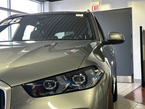 Used 2026 BMW X5 xDrive40i w/ Climate Comfort Package AWD/4WD image 12