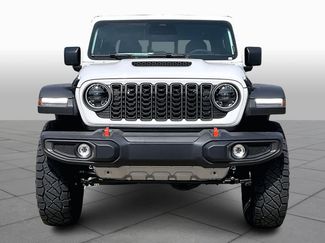 New 2026 Jeep Gladiator Mojave AWD/4WD video 3