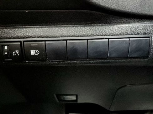 Used 2019 Toyota Corolla XSE w/ Carpet Mat Package FWD image 32