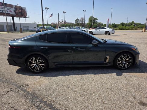 Used 2022 Kia Stinger GT-Line w/ Sun & Sound Package RWD image 4