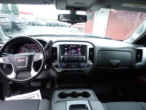 Used 2015 GMC Sierra 1500 SLE w/ SLE Value Package AWD/4WD image 10