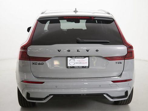 Certified 2026 Volvo XC60 T8 Ultra AWD/4WD image 8