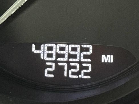 Used 2022 Porsche Macan AWD/4WD image 69