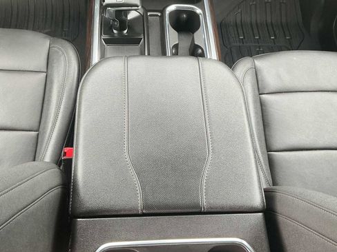 Used 2025 GMC Sierra 1500 SLT w/ SLT Premium Plus Package AWD/4WD image 18