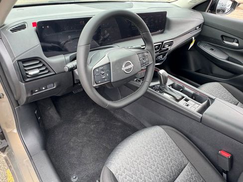 New 2026 Nissan Sentra SV w/ SV Convenience Package image 16