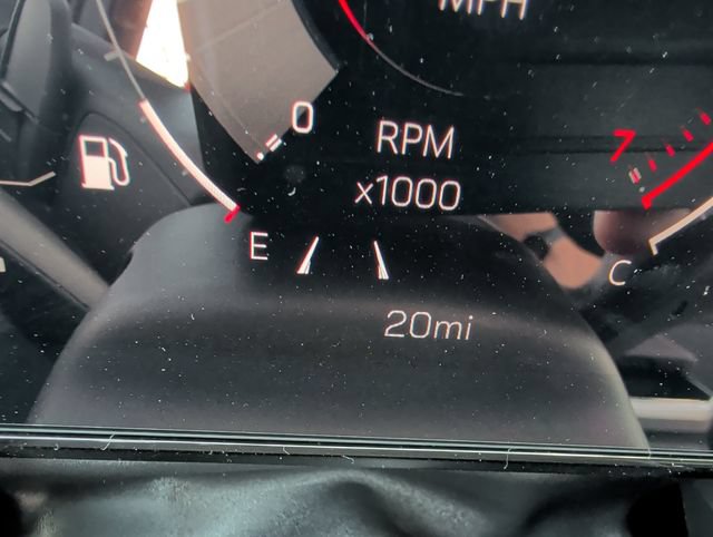 New 2027 GMC Terrain Elevation w/ Elevation Premium Package AWD/4WD image 18