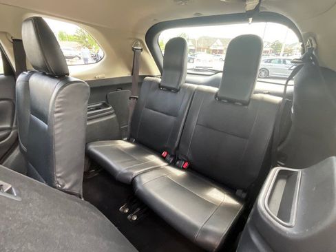 Used 2019 Mitsubishi Outlander SEL AWD/4WD image 29