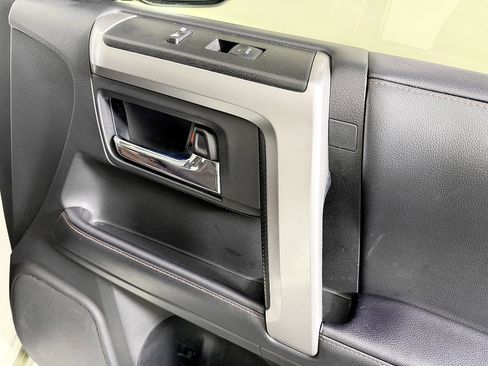 Used 2022 Toyota 4Runner Limited image 45