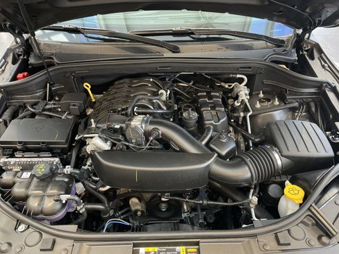 Certified 2025 Dodge Durango GT image 35